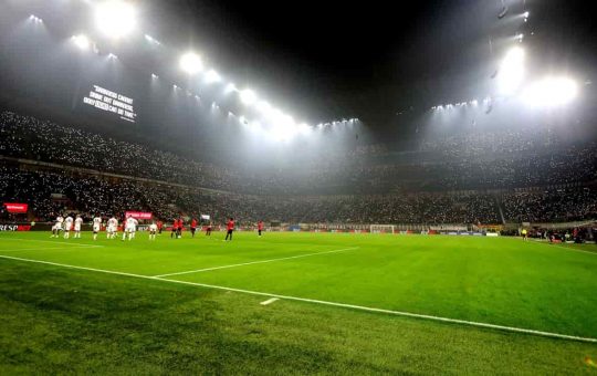 Lo Stadio San Siro durante una gara del Milan - Foto ANSA - Ilromanista.it