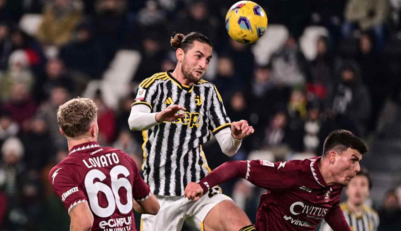 Il derby della Mole tra Juventus e Torino - Foto Lapresse - Ilromanista.it