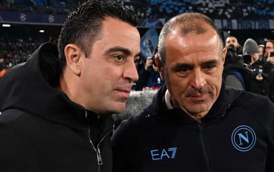 Xavi e Francesco Calzona nel match d'andata tra Napoli e Barcellona - Foto ANSA - Ilromanista.it