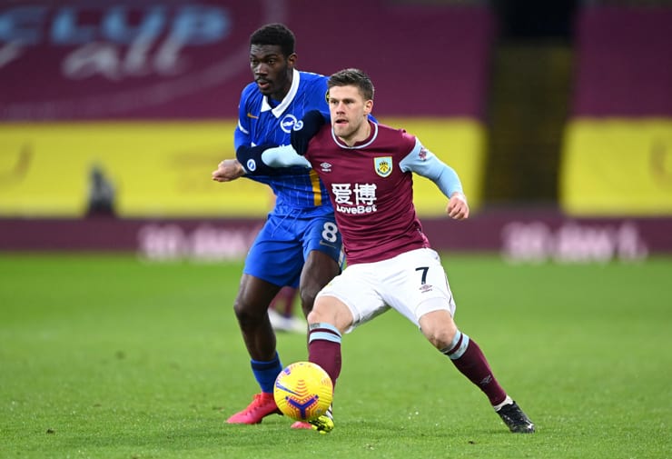 Bissouma in una partita di Premier League - Foto Lapresse - Ilromanista.it