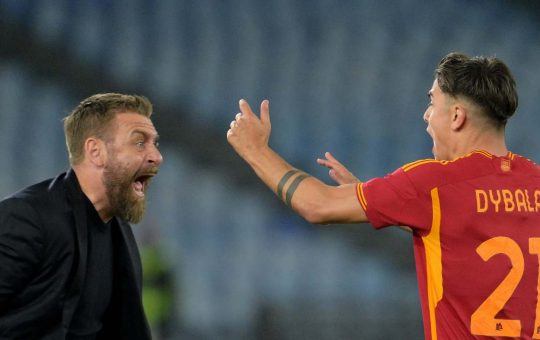 Daniele De Rossi e Paulo Dybala - Fonte LaPresse - ilromanista.it