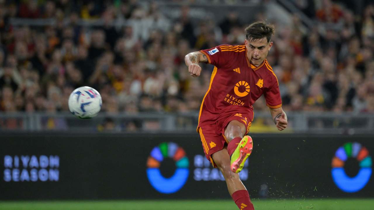 Paulo Dybala con la maglia della Roma - fonte Lapresse - ilromanista.it