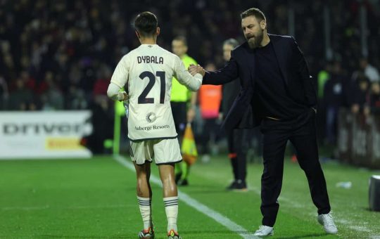 Paulo Dybala e Daniele De Rossi - Foto Lapresse - Ilromanista.it