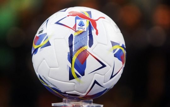 Il pallone della Serie A - Foto Lapresse - Ilromanista.it