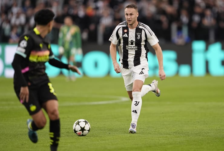 Teun Koopmeiners in campo con la maglia della Juventus - Foto Lapresse - Ilromanista.it