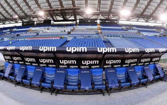 La panchina vuota dello Stadio Olimpico a Roma - Lapresse - Ilromanista.it