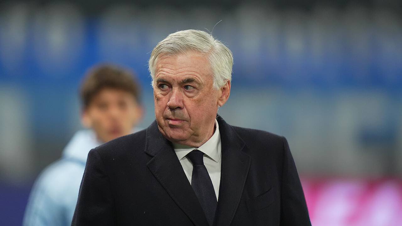 Ancelotti smorza l'entusiamo dei romanisti: "Futuro alla Roma? Sto bene a Madrid"