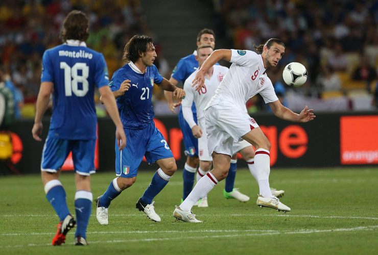 Andy Carroll in campo contro l'Italia ad Euro 2012 - Foto Lapresse - Ilromanista.it