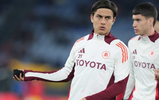 Roma, le ultime da Trigoria: gestione per Dybala, Hummels punta il rientro col Parma