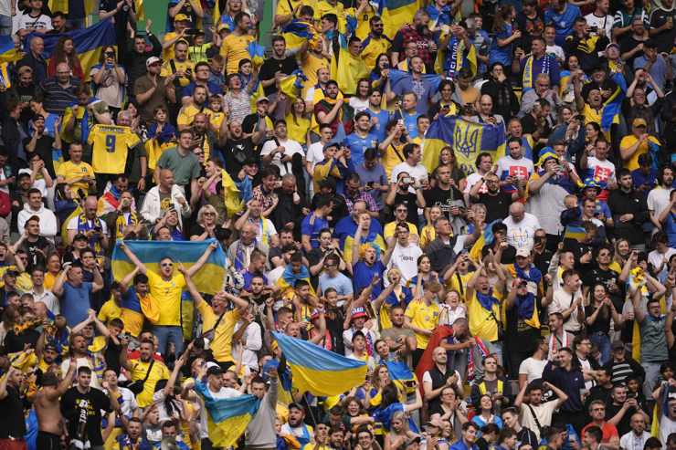 I tifosi dell'Ucraina a Euro 2024 - Foto Lapresse - Ilromanista.it