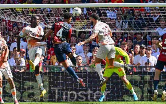 Sfida tra Genoa e Roma