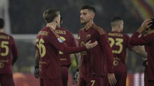 Pagelle Roma-Lazio, giallorossi vittoriosi con la firma del capitano: rissa finale e pioggia di insufficienze